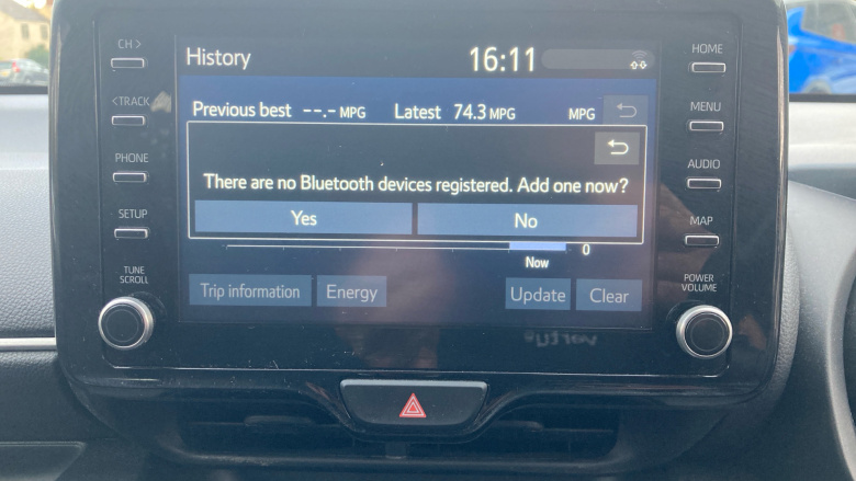 Toyota Yaris 1.5 Hybrid Design 5dr CVT Hybrid Hatchback